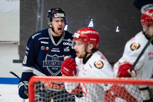 Karlskogas Kalle Jellvert jublar