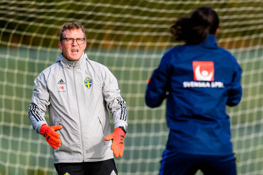Leif Troedsson, goalkeeper coach of the Swedish women's