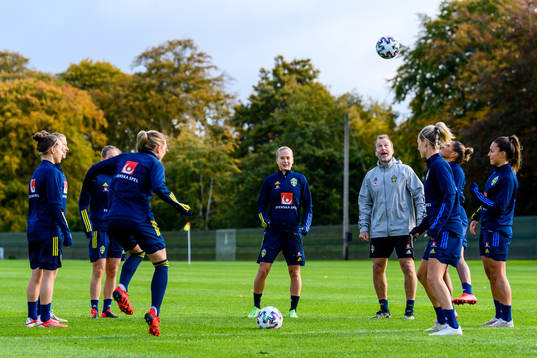 Players of the Swedish women's national football team gather