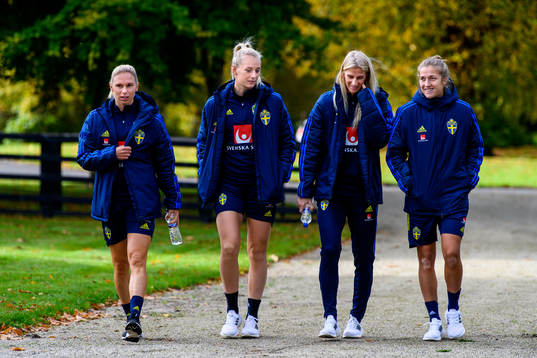 Jonna Andersson, Stina Blackstenius, Sofia Jakobsson and