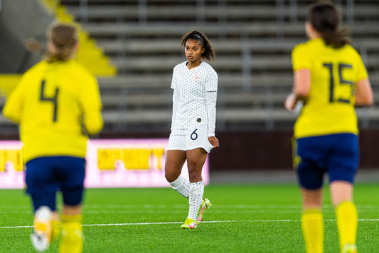 Frankrikes Julie Swierot deppar