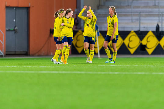 Sveriges Agnes Mårtensson, Ida Garmfors och Klara Svensson