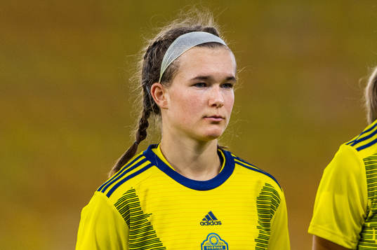 Sveriges Erica Persson Welin vid line up
