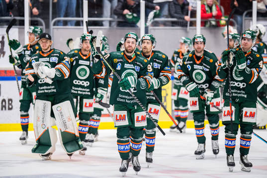 Kristianstads Rikard Olsén jublar