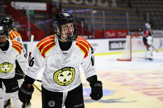 Brynäs Katerina Mrazova jublar