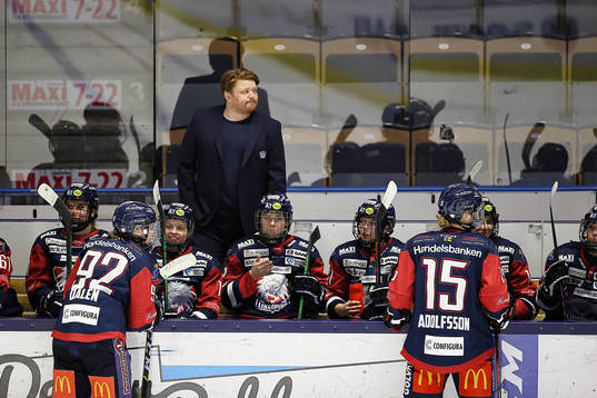 Linköpings tränare Thomas Pettersenunder ishockeymatchen