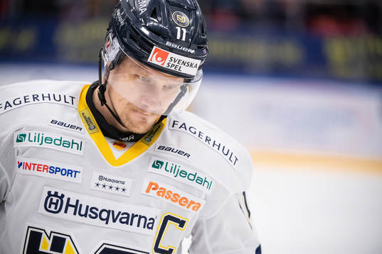 s Simon Önerud deppar