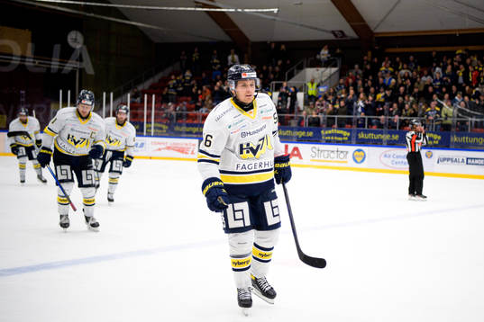 s Fredrik Forsberg jublar
