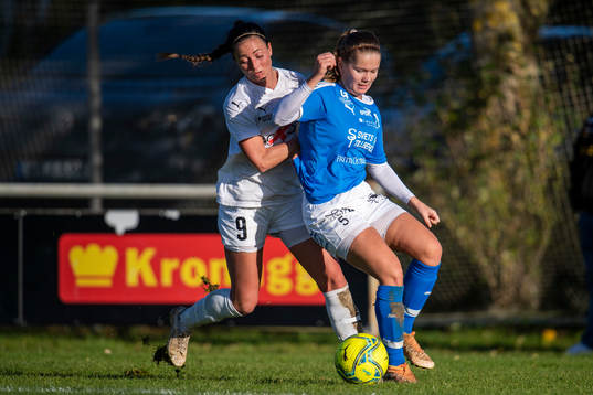 Hittarps Sara Hansson och Hammenhögs Tilde Johansson