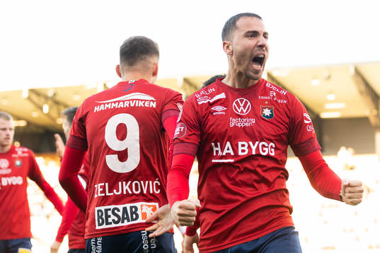 Örgrytes Jonathan Azulay jublar