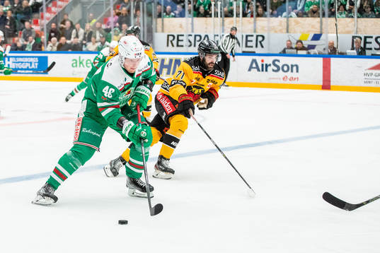 Rögles Oskar Stål Lyrenäs och Luleås Linus Fröberg