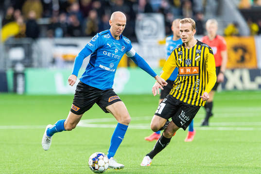 Halmstads Andreas Johansson och Häckens Jasse Tuominen
