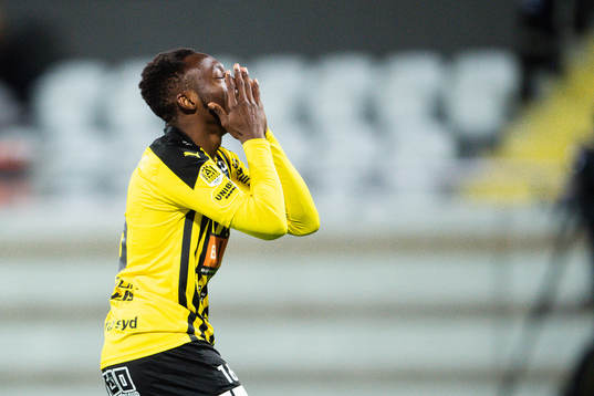 Häckens Benie Adama Traore deppar