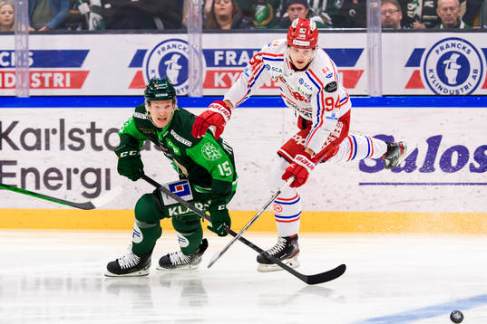 Färjestads Gustav Rydahl och Timrås Sebastian Hartmann