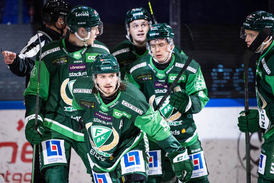 Färjestads Linus Johansson jublar