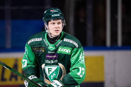 Färjestads Daniel Viksten jublar