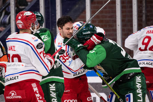 Timrås Ty Rattie och Färjestads Adam Ginning