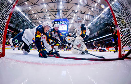 Djurgårdens Ludvig Hedström, Linus Arnesson och målvakt