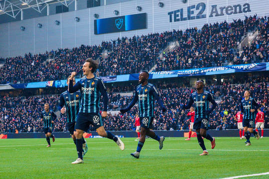 Djurgårdens Hjalmar Ekdal jublar