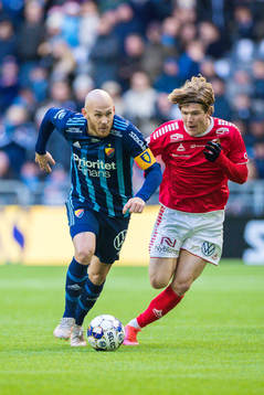 Djurgårdens Magnus Eriksson och Kalmars Oliver Berg