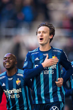 Djurgårdens Hjalmar Ekdal jublar