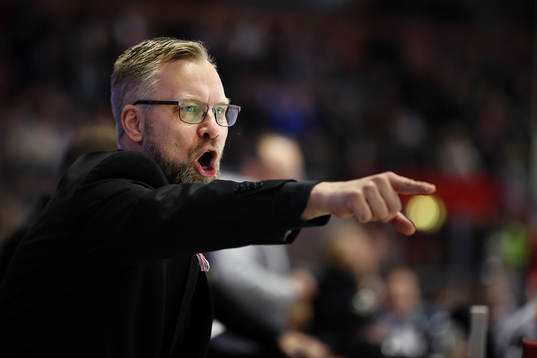 Brynäs tränare Mikko Manner