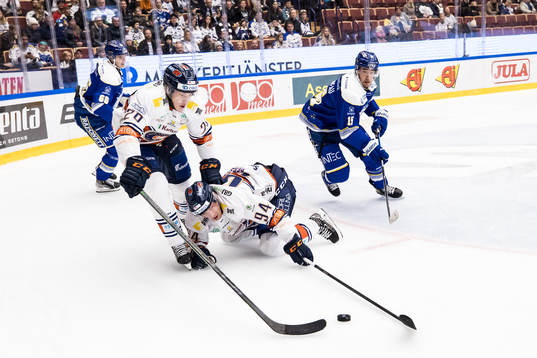 Växjös Pontus Holmberg och Joel Persson och Leksands Max