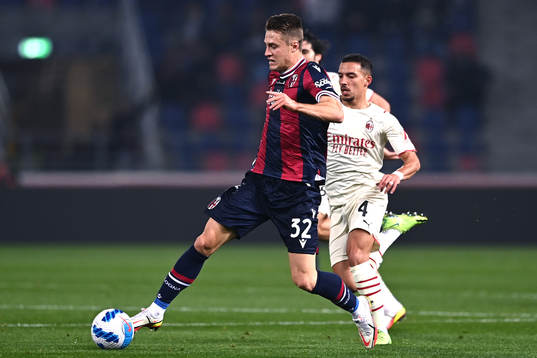 Mattias Svanberg of Bologna