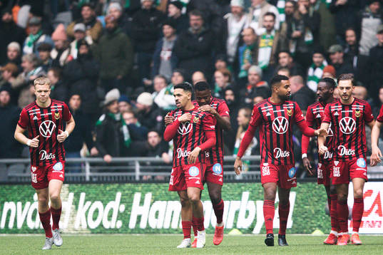 Östersunds Marco Weymans jublar