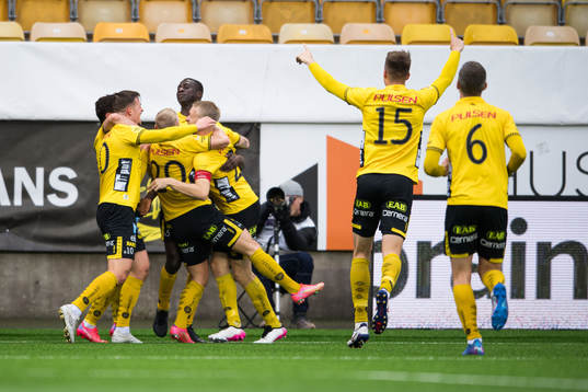 Elfsborgs spelare jublar