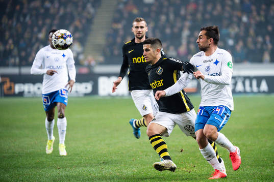 s Nicolas Stefanelli och IFK Norrköpings Christopher Telo
