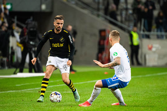 s Zack Elbouzedi och IFK Norrköpings Marco Lund Nielsen