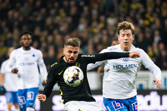 s Zack Elbouzedi och IFK Norrköpings Alexander Fransson