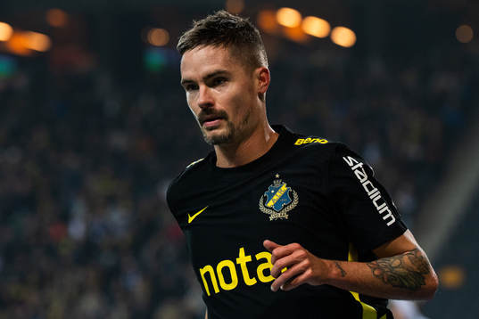 s Mikael Lustig