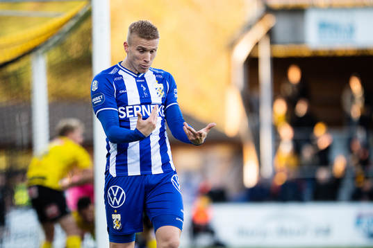 IFK Göteborgs Oscar Wendt reagerar