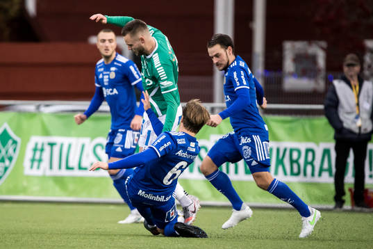 Brages Niklas Söderberg och Sundsvalls Daniel Stensson och