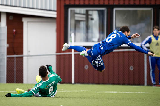 Brages Seth Kanteh Hellberg och Sundsvalls Pontus Silfwer