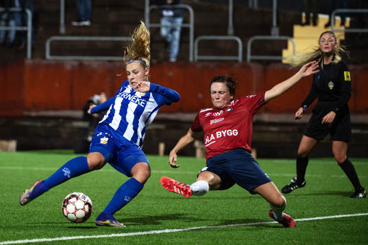 IFK Göteborgs Filippa Hopkins och Örgrytes Marlene Kando
