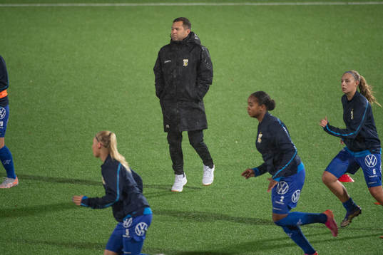 IFK Göteborgs Tränare Peter Svanström innan