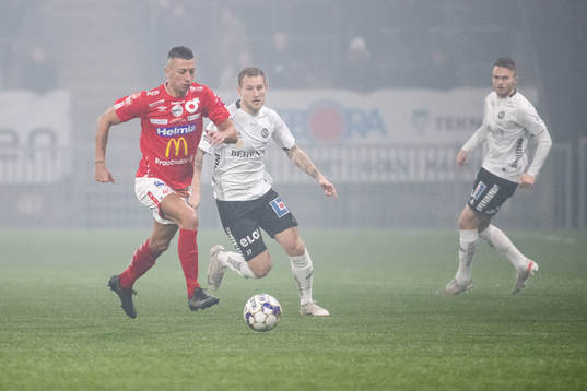 Degerfors Nikola Djurdjic och Örebros Andreas Skovgaard