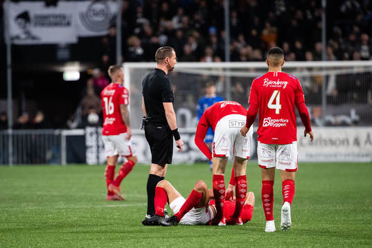 Degerfors Nikola Djurdjic har ont