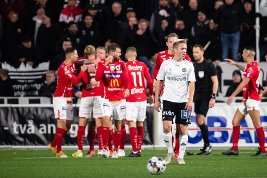 Örebros David Seger deppar