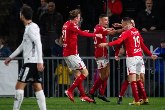 Degerfors Nikola Djurdjic jublar med Abdelrahman Saidi