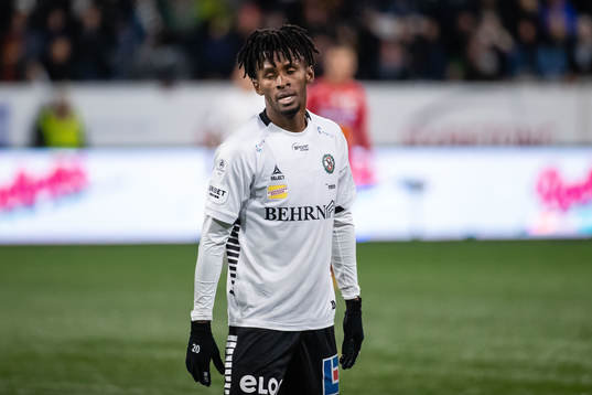 Örebros Rickard Emeka Friday deppar