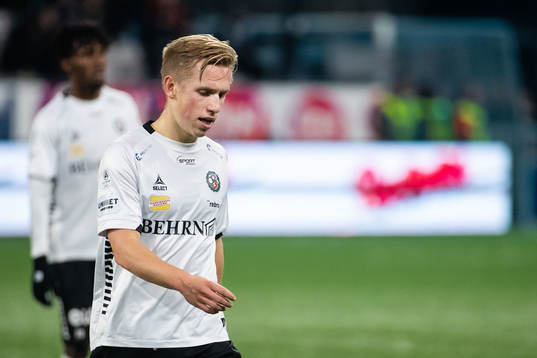Örebros David Seger deppar
