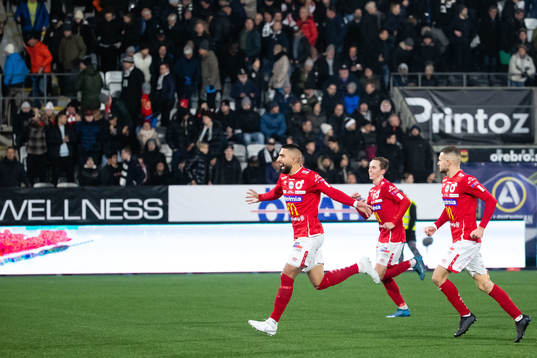 Degerfors Sean Sabetkar jublar