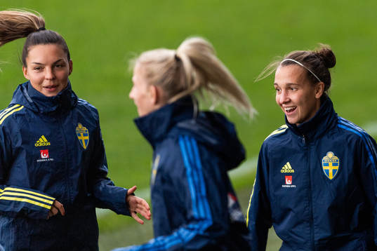 Johanna Rytting Kaneryd, Sofia Jakobsson and Julia Zigiotti