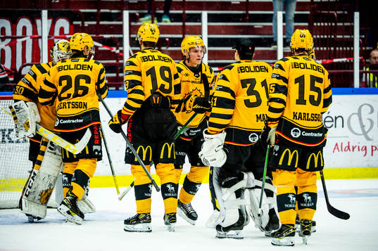 Skellefteås spelare jublar