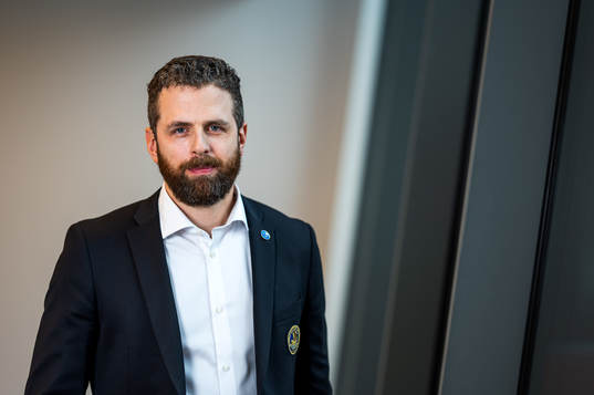 Damkronornas förbundskapten Ulf Lundberg