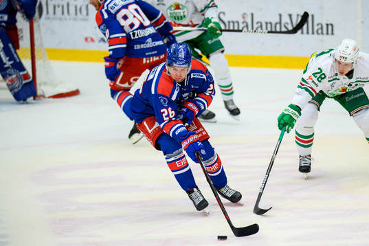 Oskarshamns Lukas Pilö och Rögles Anton Bengtsson